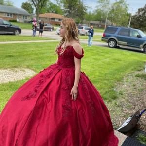 Meet your Posher, Natalia